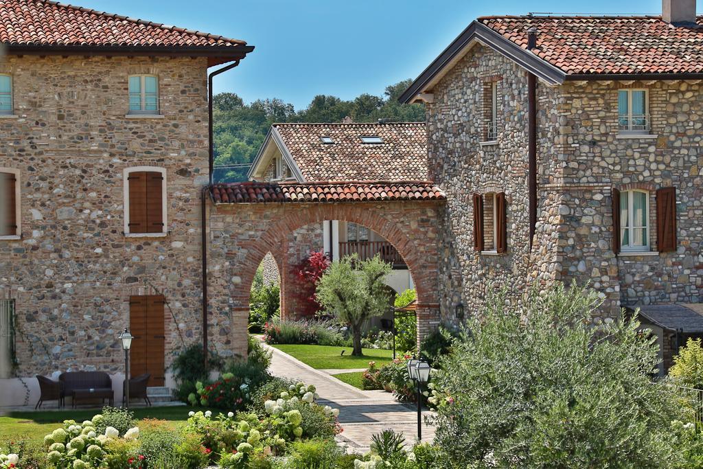 Garda Residence San Vigilio Golf Pozzolengo Exteriör bild